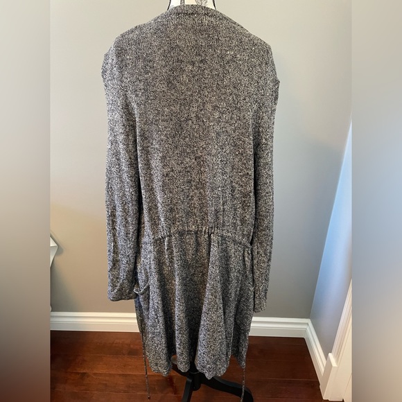 Backdrop - Speckled Drawstring Cardigan - Picture 2 of 6